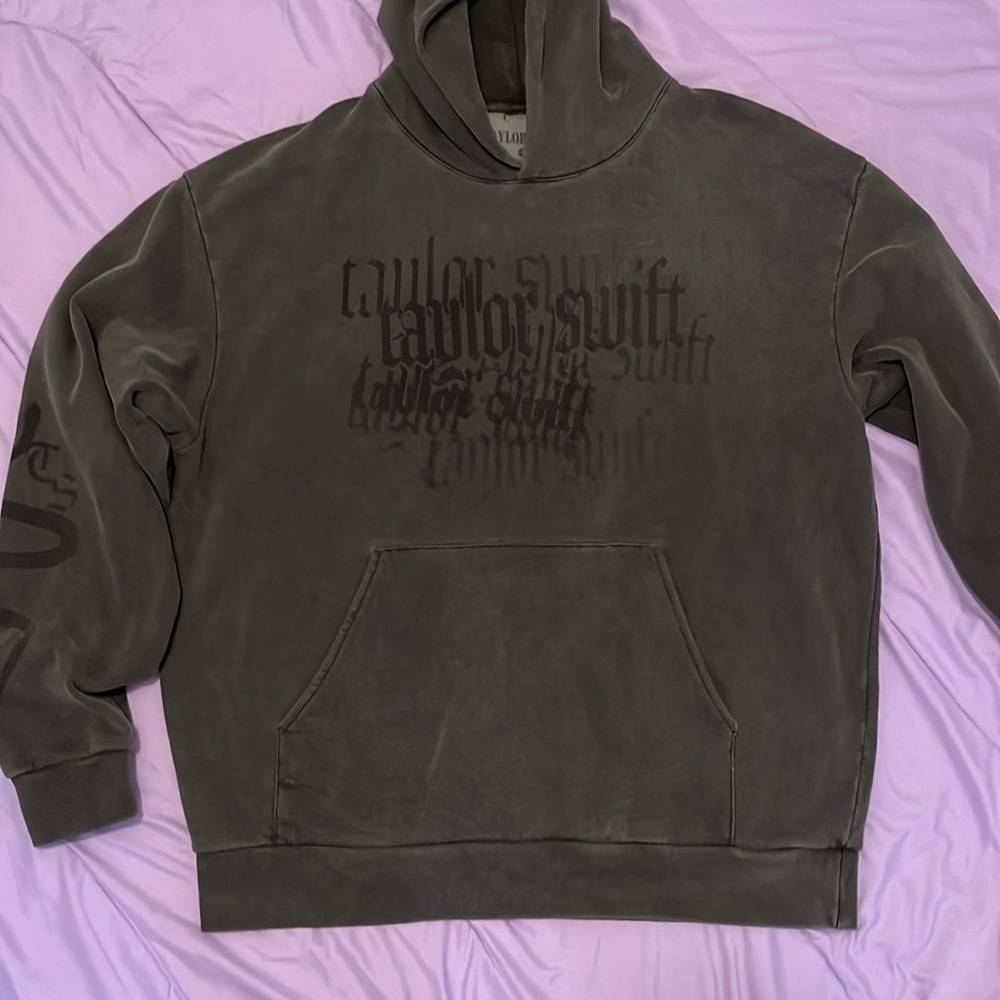 Taylor Swift Reputation There Will Be No Explanation Hoodie size M/L